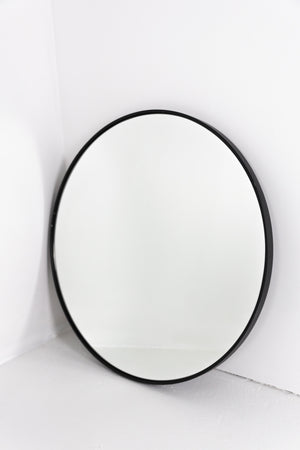 Round mirror black steel frame