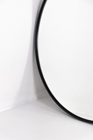 Round mirror black steel frame