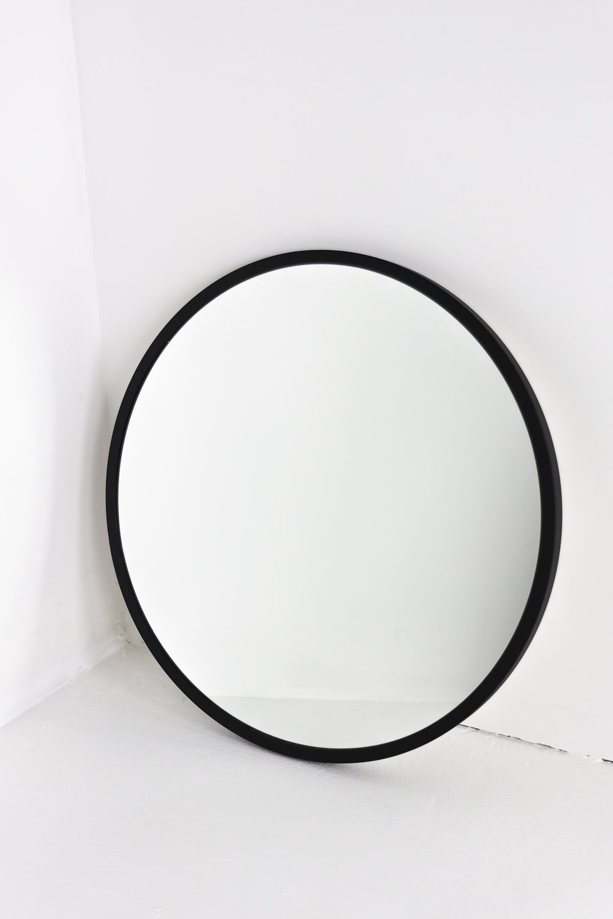 1200mm diameter Black framed round mirror