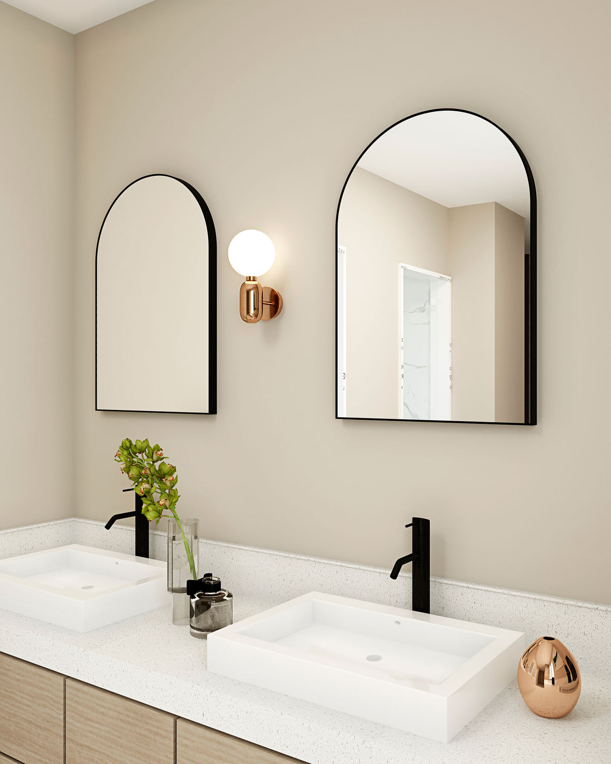 Pisa Black Metal Arch Mirror - 550x800mm