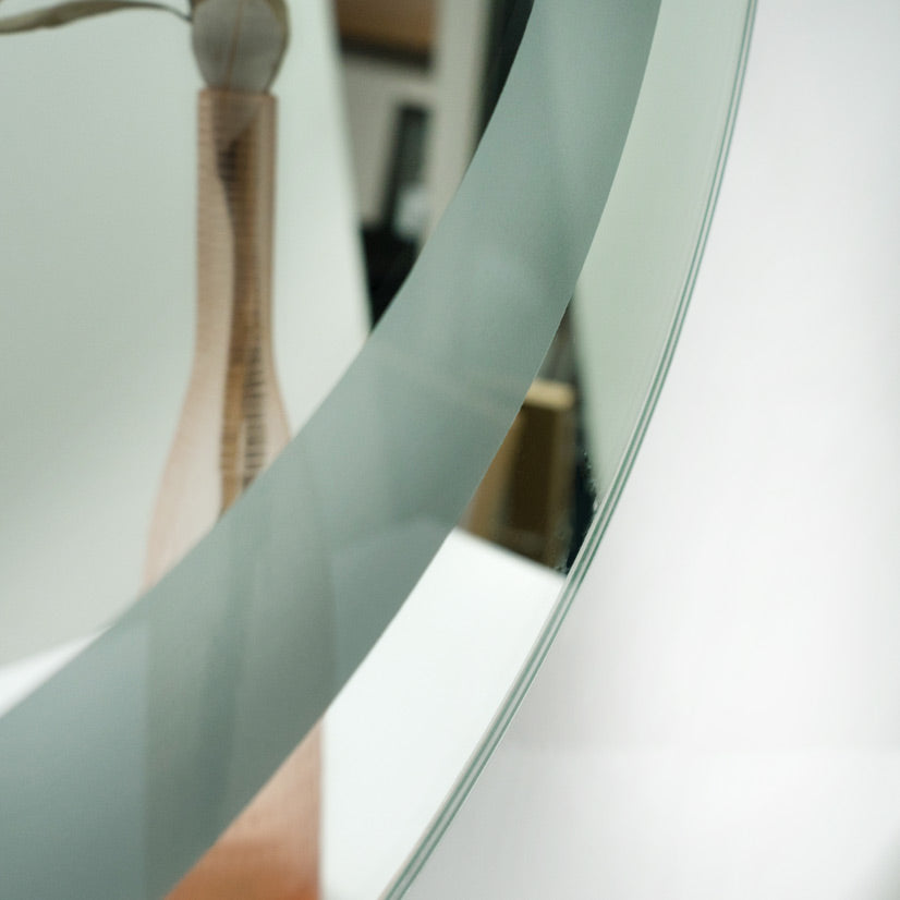 Leeds LED 600mm Round Mirror