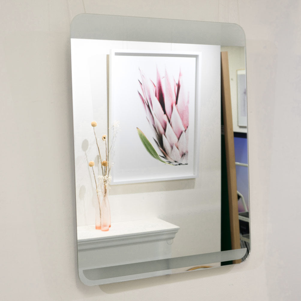 ‘Venice’ LED 800x600mm Bathroom / Wall Mirror