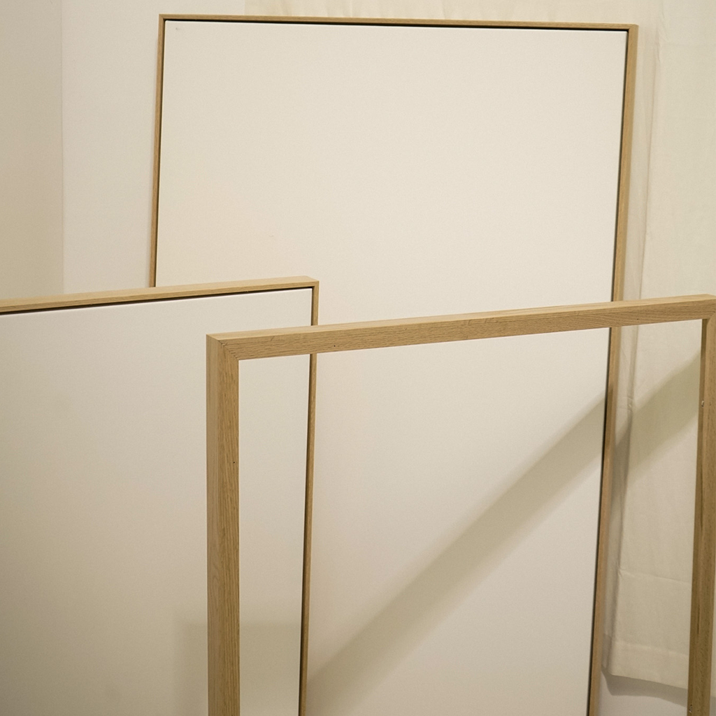 FrameMates bundle: three canvases, two frames